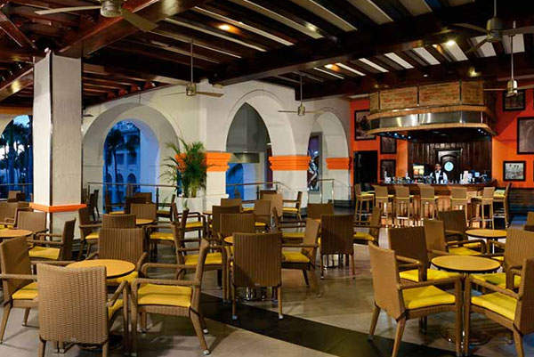 Restaurants & Bars - Hotel Riu Jalisco - Nuevo Vallarta, Mexico - All Inclusive 24 hours